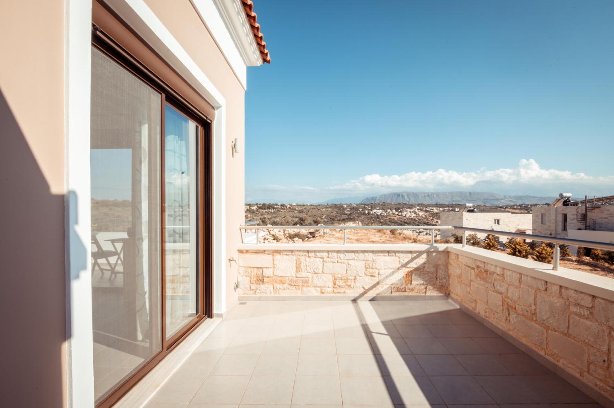 Harmony Deluxe Villa With Sea Mountain View Kambánion Exterior photo