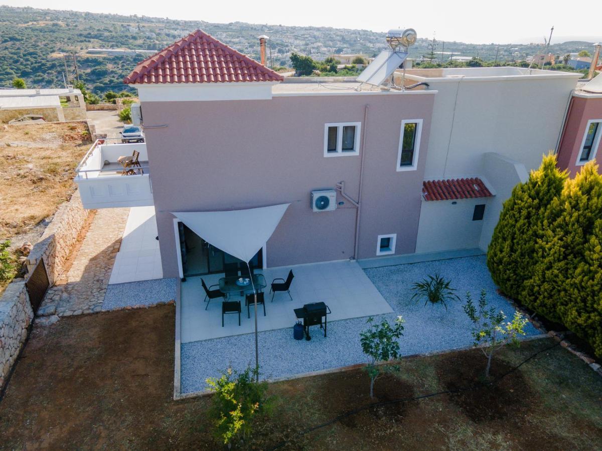 Harmony Deluxe Villa With Sea Mountain View Kambánion Exterior photo