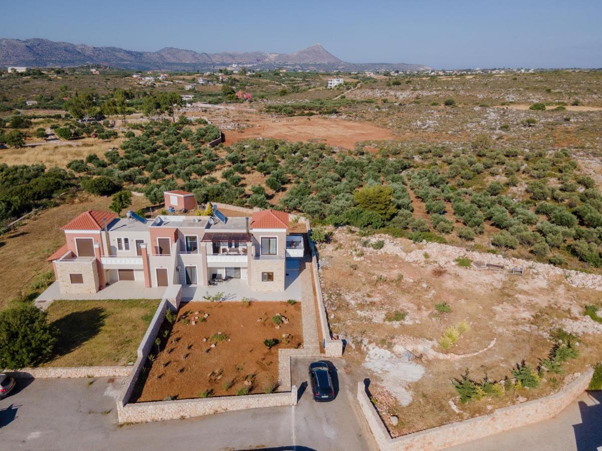 Harmony Deluxe Villa With Sea Mountain View Kambánion Exterior photo