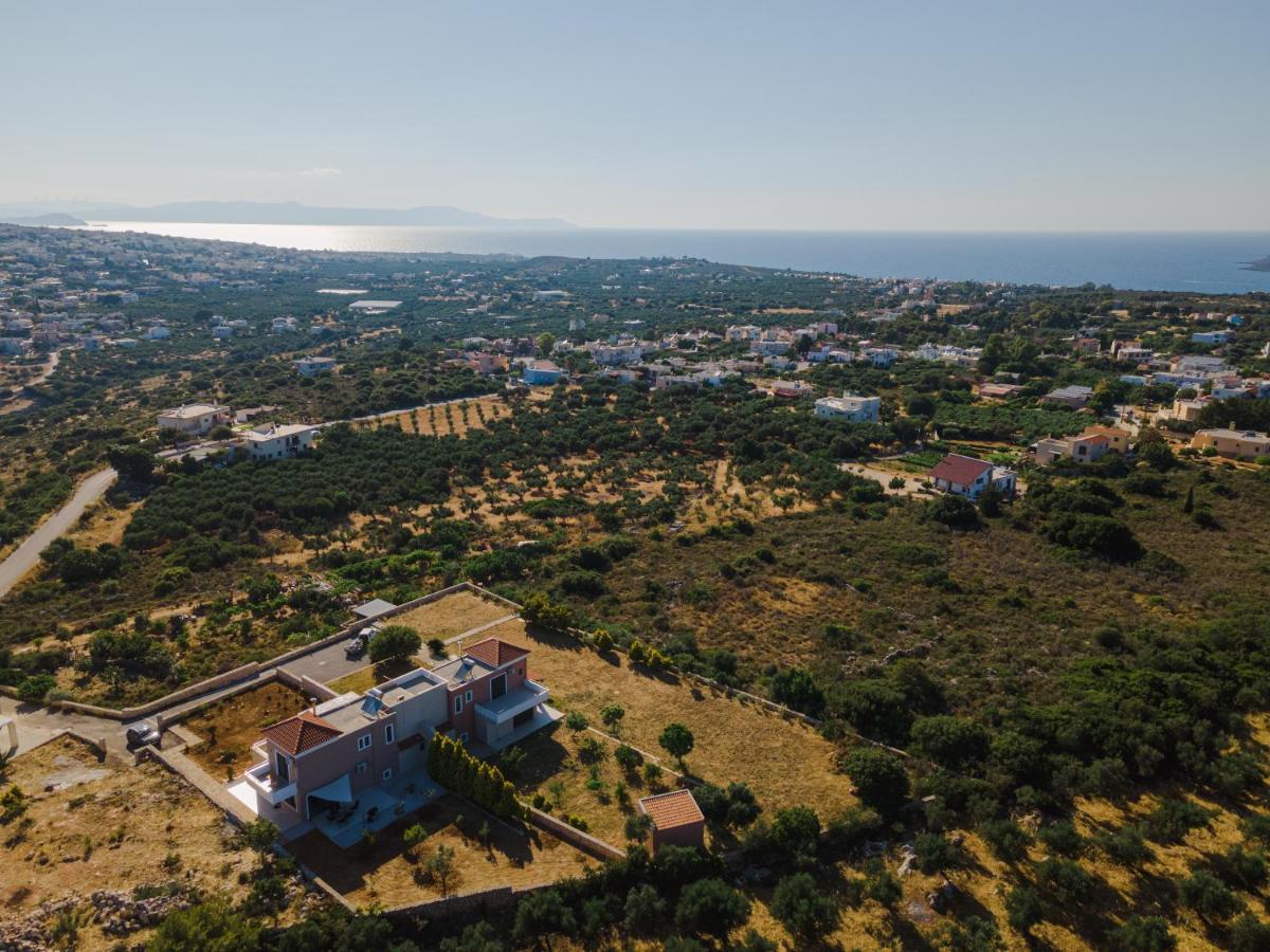 Harmony Deluxe Villa With Sea Mountain View Kambánion Exterior photo